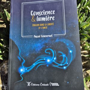 Conscience et lumière - Collection "Sagesse éternelle" Tome 2