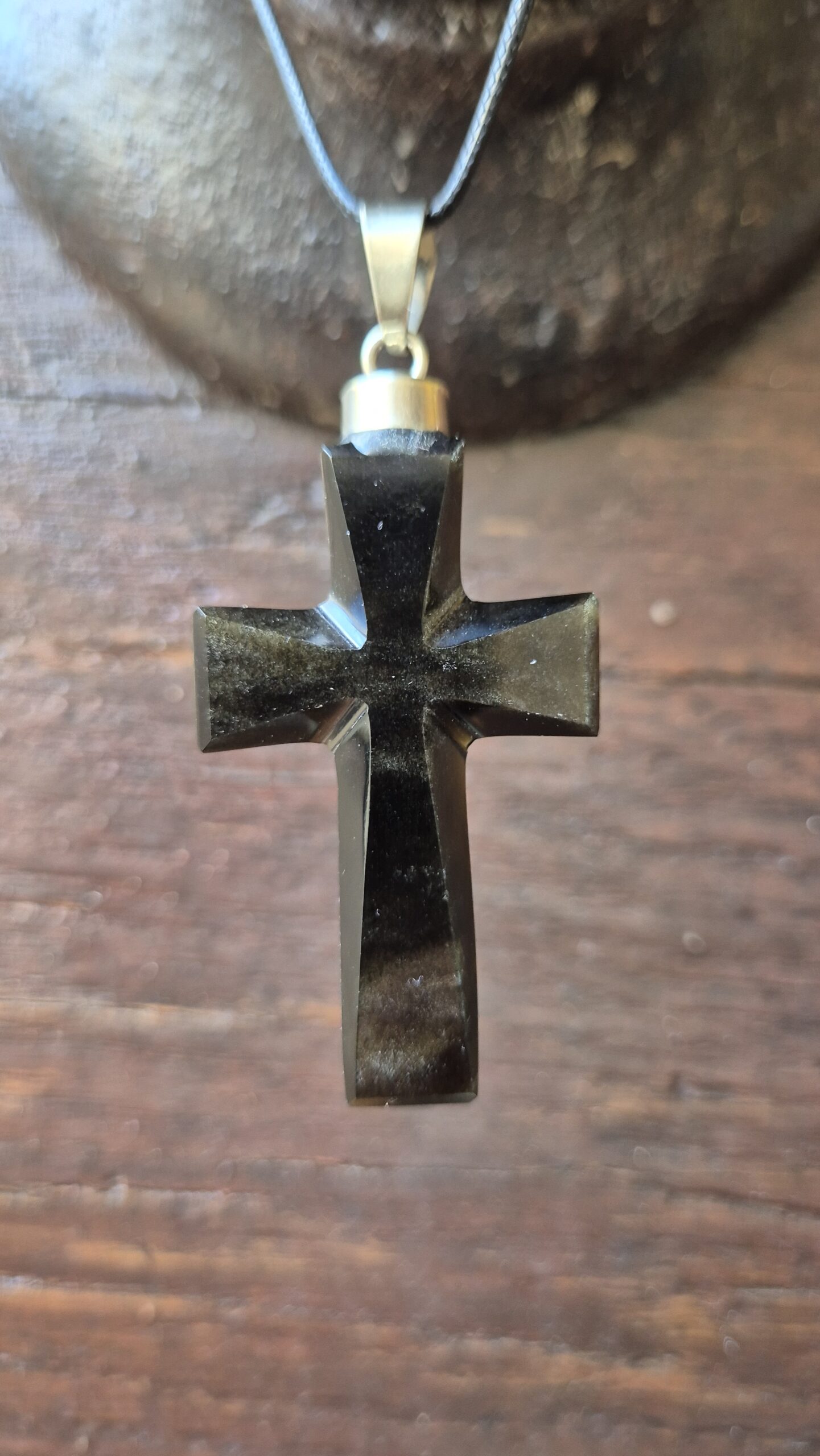 Pendentif Croix en Obsidienne